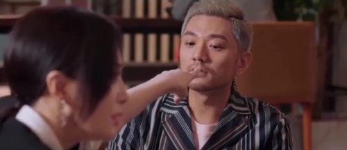 娱乐圈八卦吃瓜爆料外卖王,娱乐圈幕后风云，揭秘明星私生活